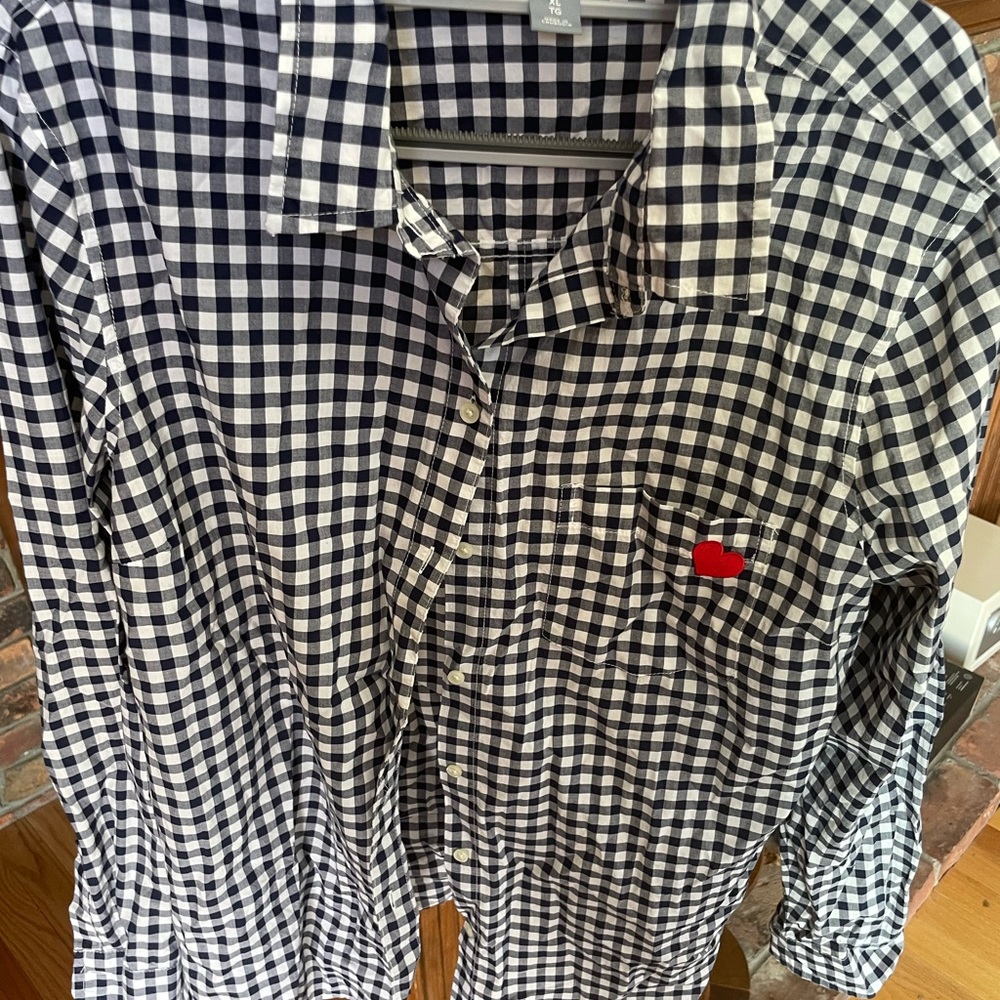 Women’s button down blue plaid shirt
